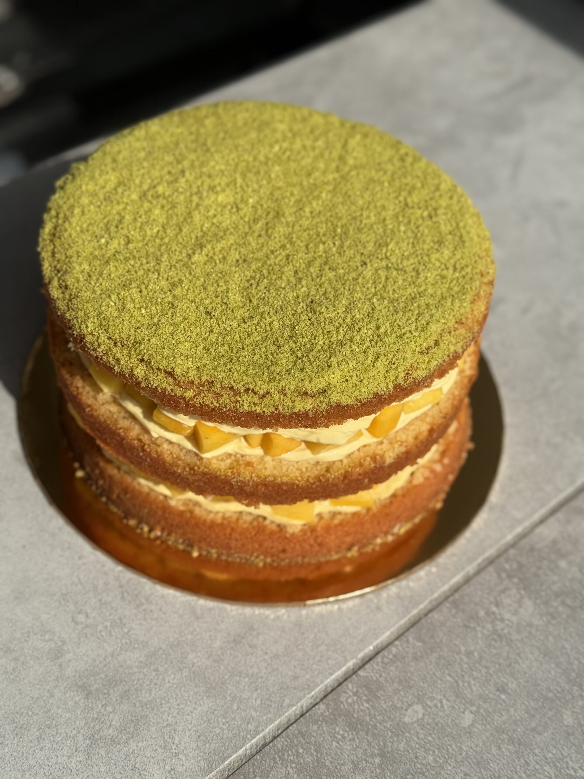 Mango Victoria Sandwich - Image 3